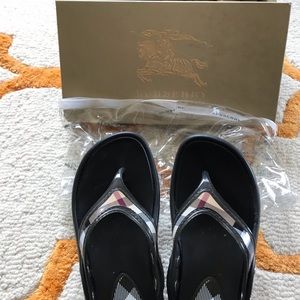 Sporty Burberry Check Plaid Slides